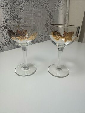 Vintage Libbey 1960’s Gold Leaf Stemmed Glasses - Set of 2